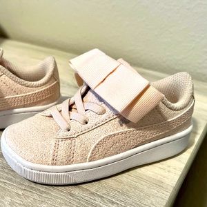 Toddler girl Puma sneakers